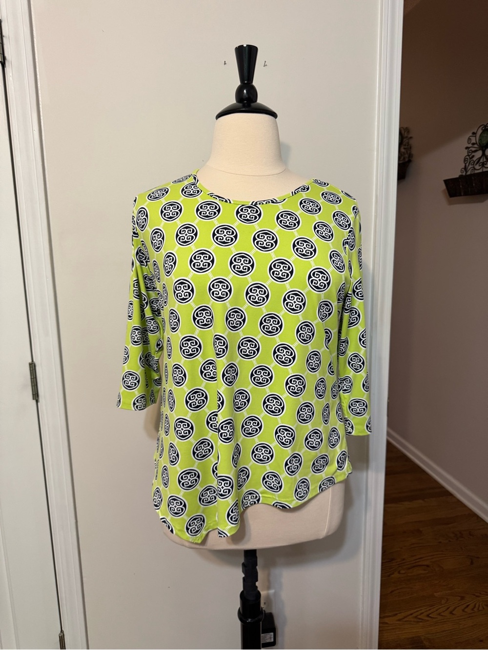 Lime Green Patterned asymmetrical 3/4 Sleeve Round Neck Top
